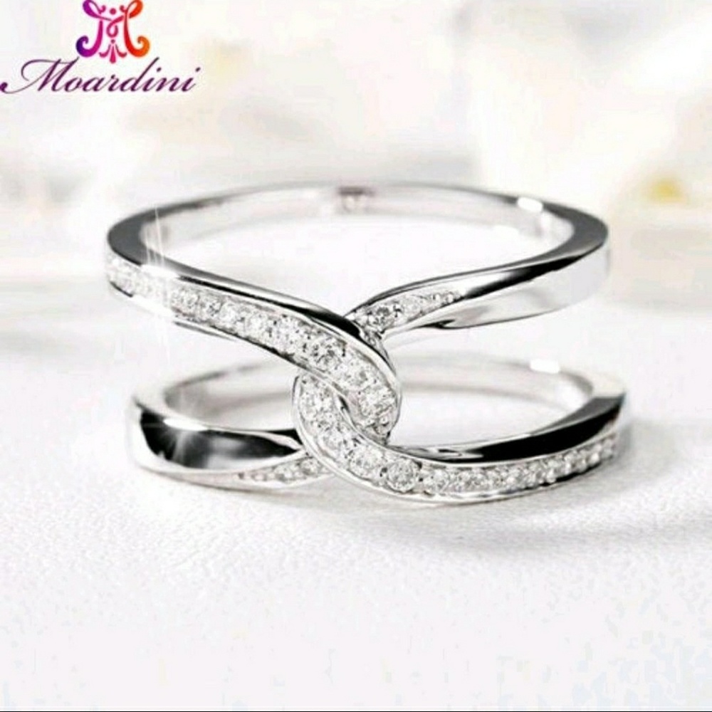 Sterling Silver tiny stone spiral ring